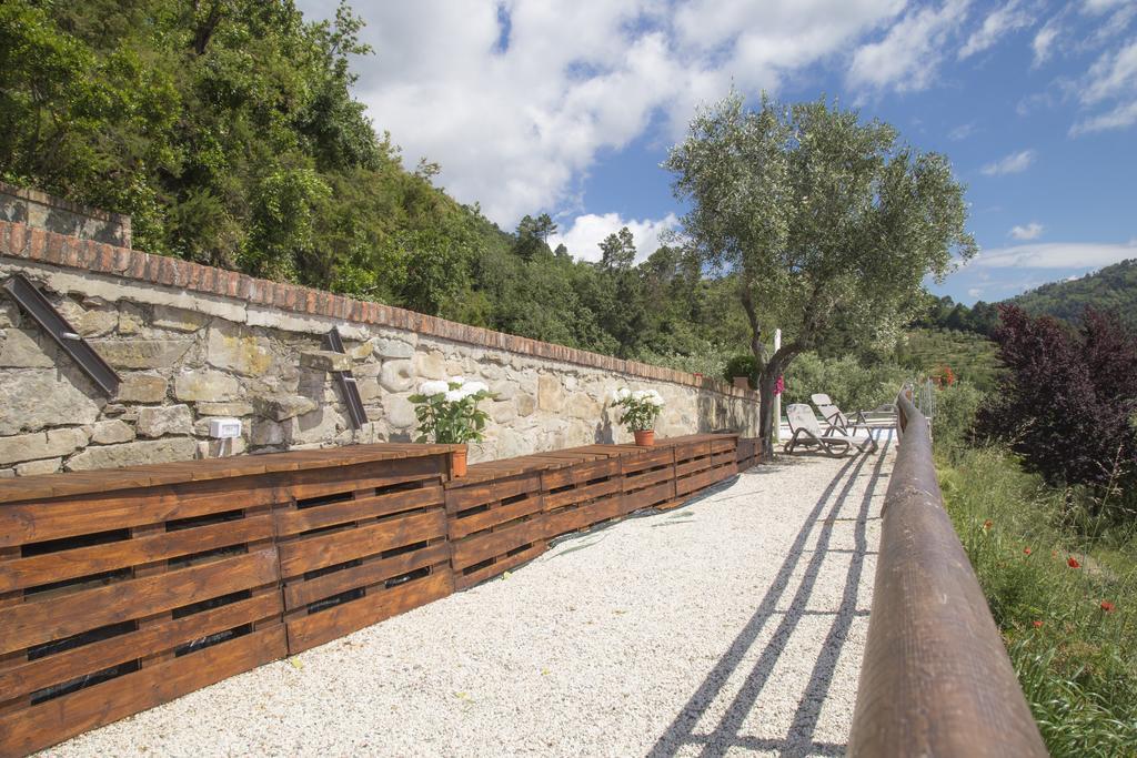 Podere Scoglio d'Oro Pescia Exterior foto